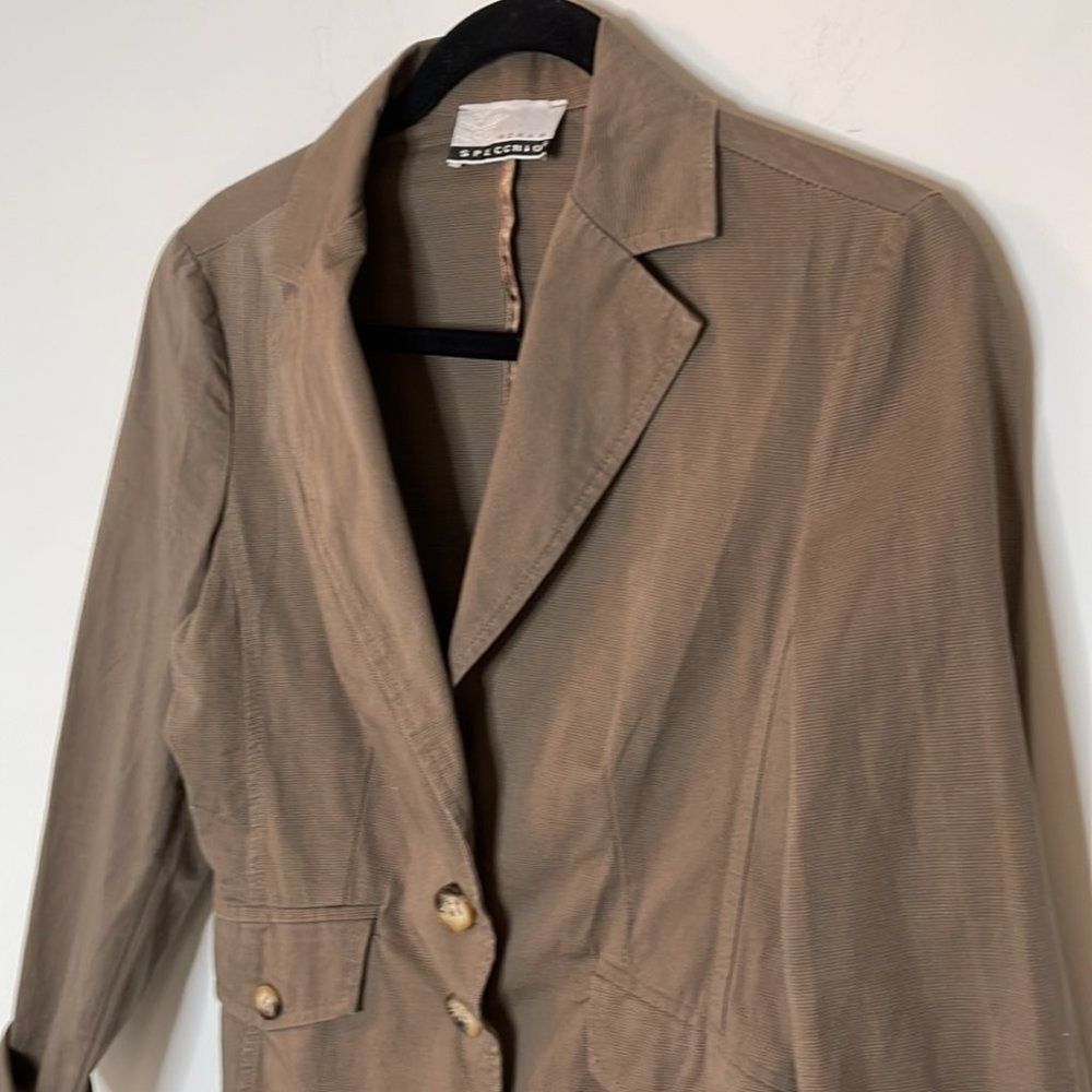 Women’s jacket - Picture 2 of 3